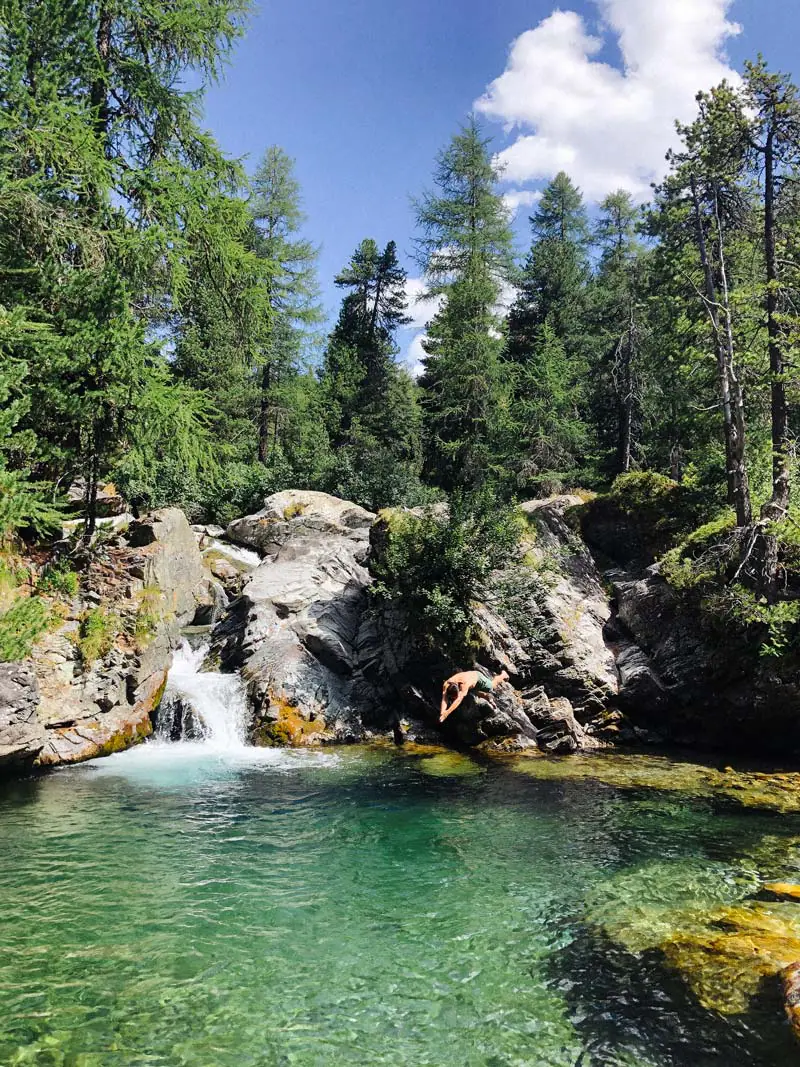 fluss-morteratsch-bernina Baden und Wandern bei Pontresina